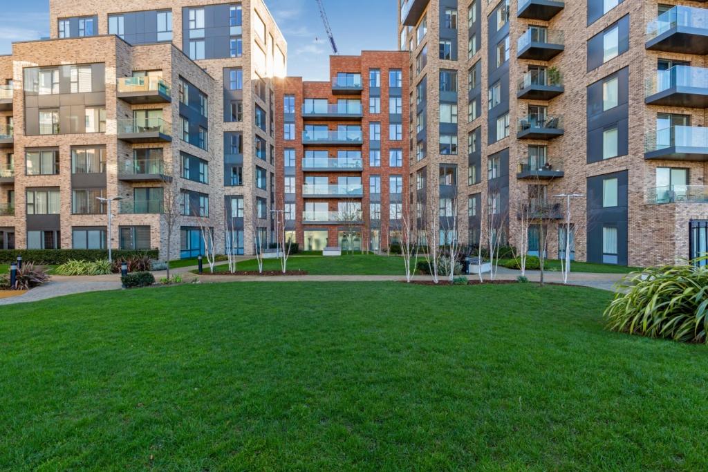 Cherry Orchard Road, Croydon, London CR0 – 1 Bedroom Apartment for Sale