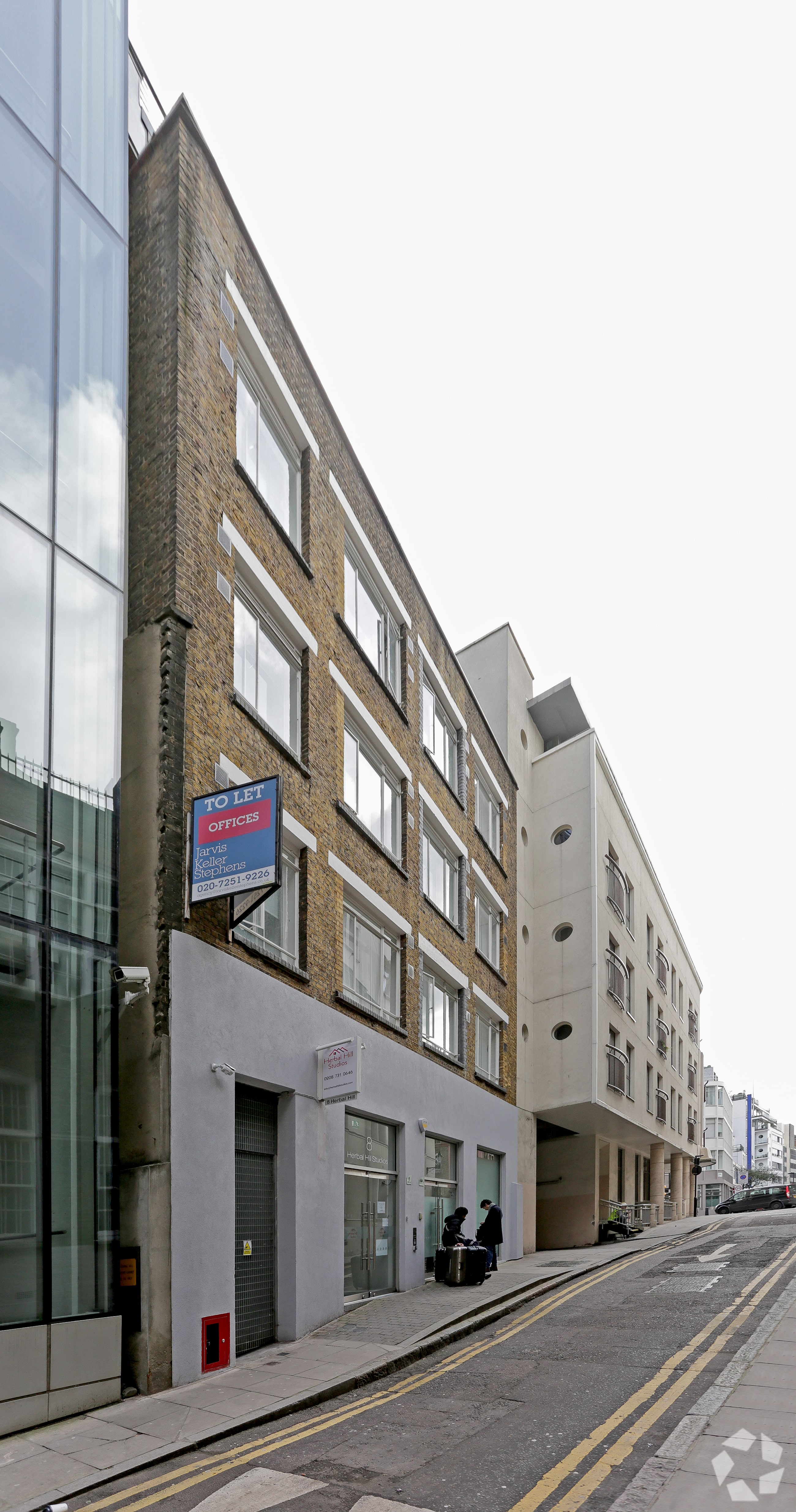 Herbal Hill – Office Space to Let – 400 sq ft – Clerkenwell, London EC1R 5EJ