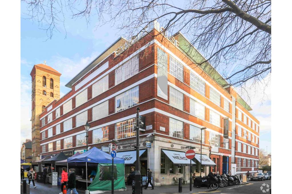 3-11 Pine St – Exmouth House – Office Space to Let – 58,129 sq ft – Clerkenwell, London