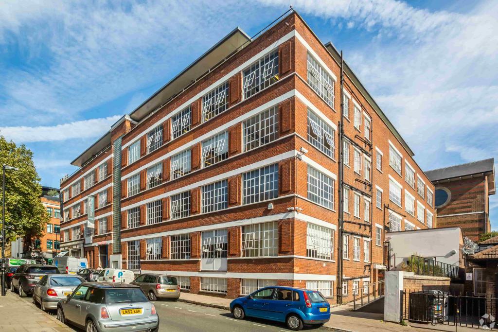 3-11 Pine St – Exmouth House – Office Space to Let – 58,129 sq ft – Clerkenwell, London