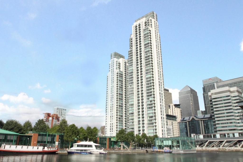 Pan Peninsula Square – 2 Bedroom Apartment for Sale – £575,000 – Canary Wharf, London E14