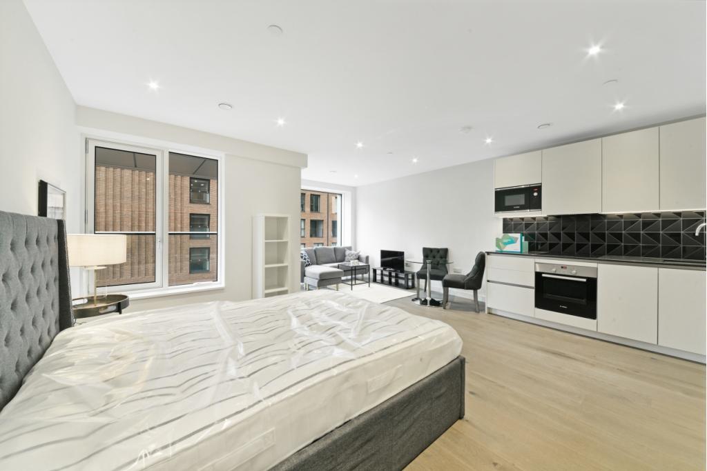 Deacon Street – Studio Apartment for Sale – £435,000 Guide Price