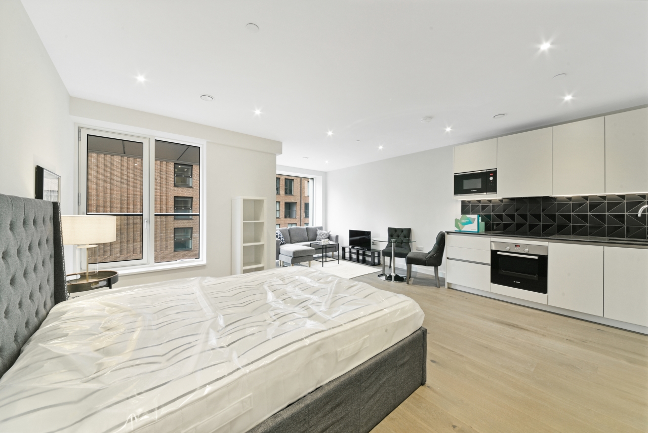 Deacon Street – Studio Apartment for Sale – £435,000 Guide Price