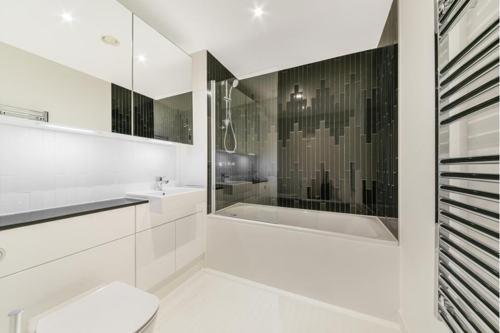 Deacon Street – Studio Apartment for Sale – £435,000 Guide Price