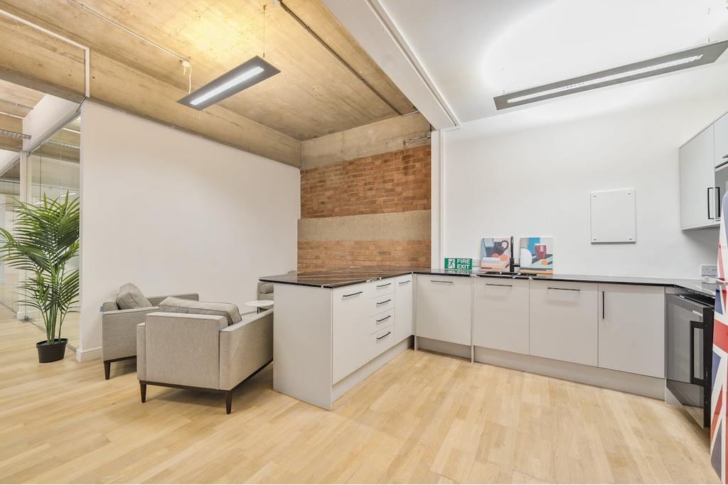 16-25 Bastwick St – Office Unit for Lease – 2,030 sq ft – £35.00 per sq ft – Clerkenwell, London