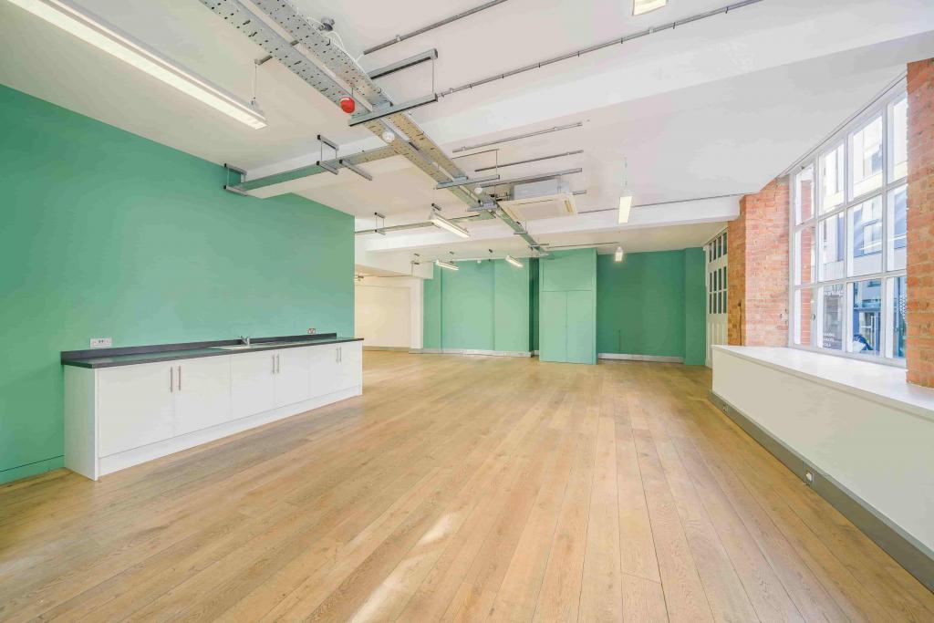 49-51 Central St – Office Unit for Sale – 1,702 sq ft – £1,250,000 – Clerkenwell
