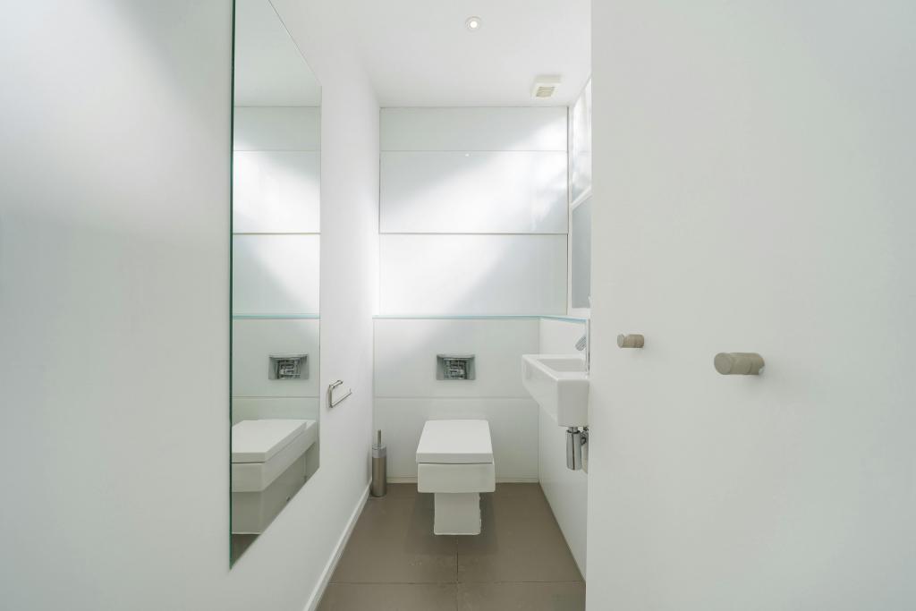 49-51 Central St – Office Unit for Sale – 1,702 sq ft – £1,250,000 – Clerkenwell