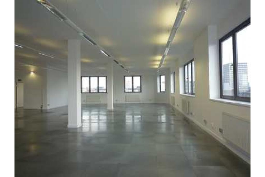 142 Central St – Central House – Office Space for Lease – 3,750 sq ft – £29.50 per sq ft