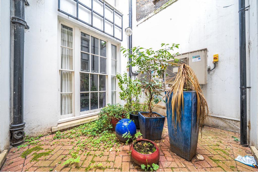 359 City Rd – Office Unit for Lease – 2,879 sq ft – £25.22 per sq ft – Northern Fringe