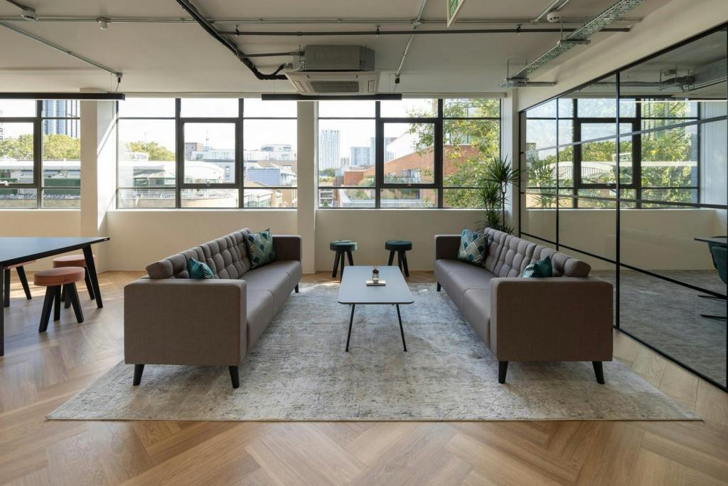 89-91 Goswell Rd – Office Space for Lease – 747 sq ft – £40.16 per sq ft – Clerkenwell