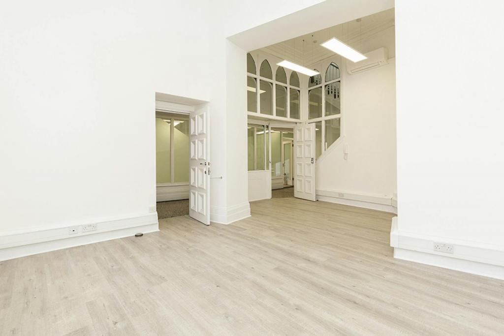 353-355 Goswell Rd–The Gothic Building–Office for Lease–3,117 sq ft –£35.00 per sq ft