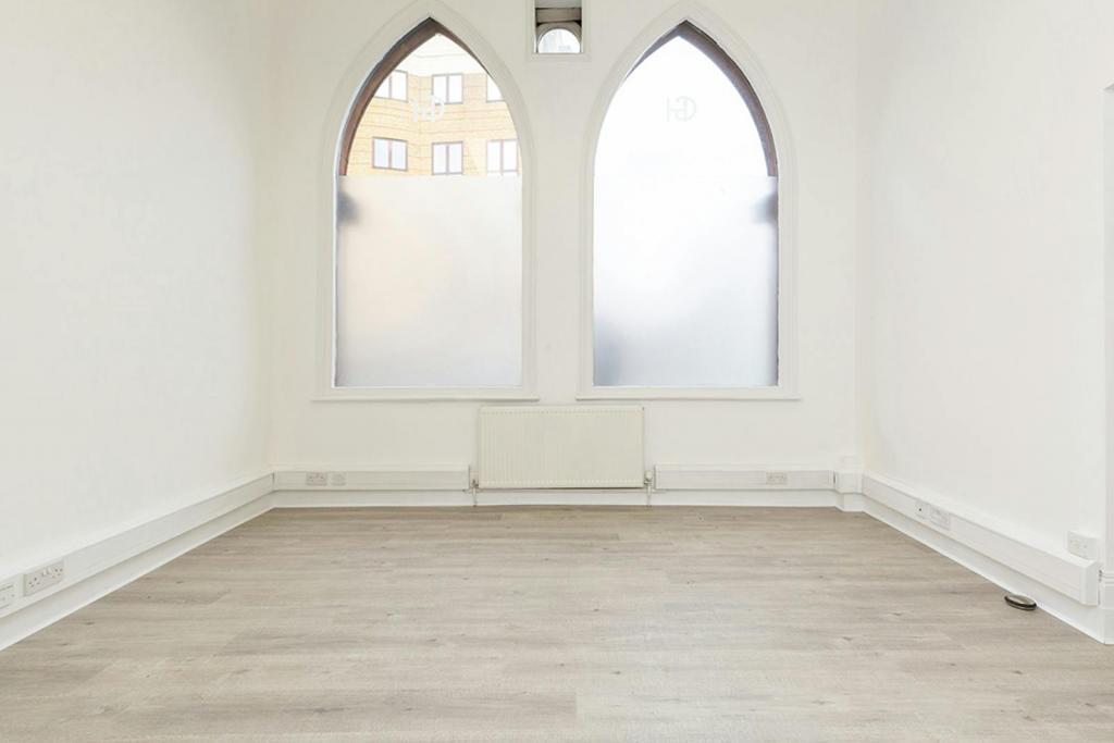 353-355 Goswell Rd–The Gothic Building–Office for Lease–3,117 sq ft –£35.00 per sq ft