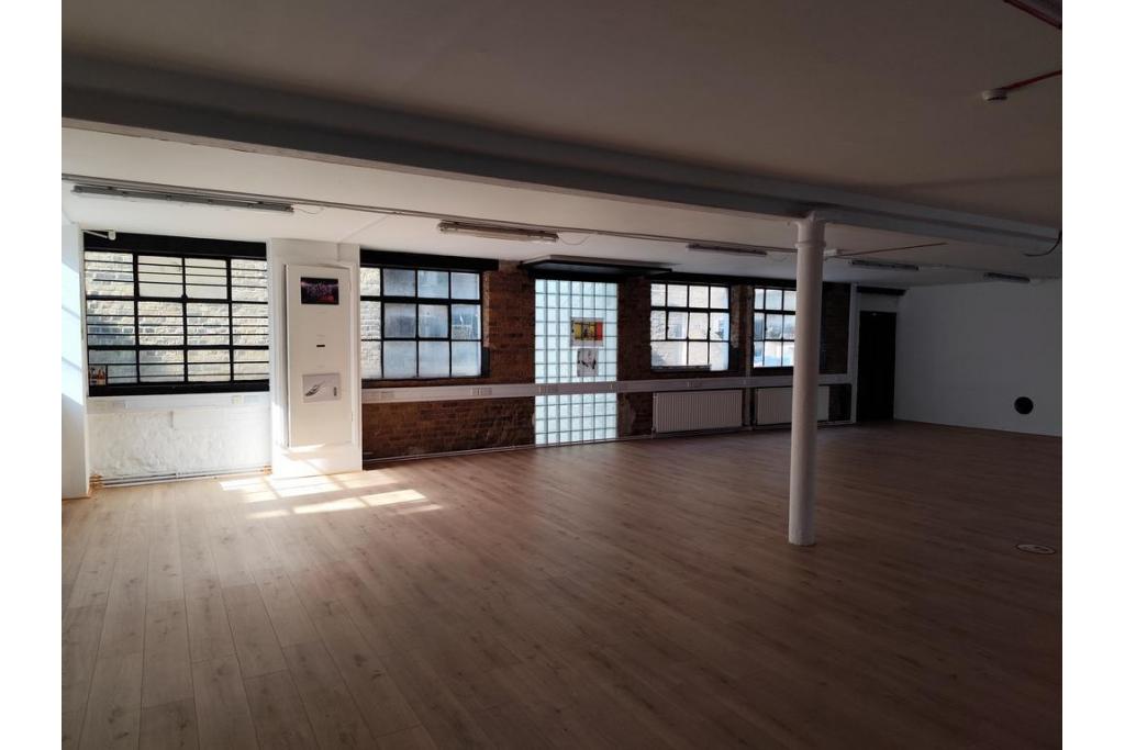 3 Lever Street – Office Space for Lease – 1,915 sq ft – London EC1V 3QU