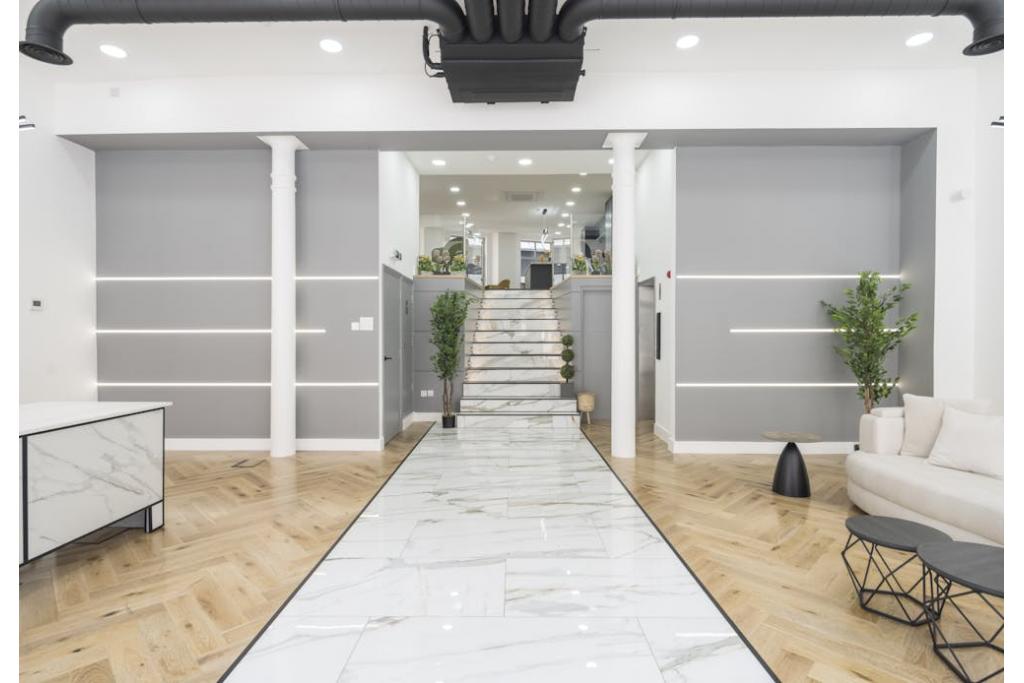 12 Old Street Office Space for Lease – 8,161 sq ft – London