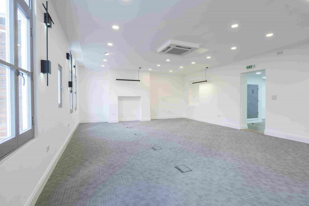 12 Old Street Office Space for Lease – 8,161 sq ft – London