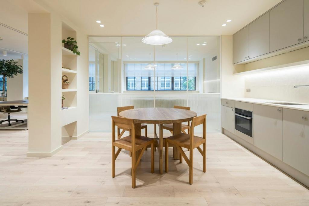 196 Old Street – New City Cloisters Office & Retail Space for Lease – 28,573 sq ft – London