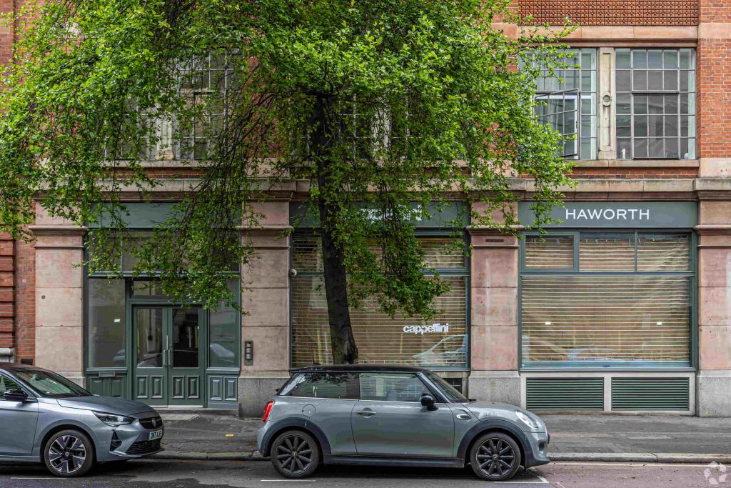 148-154 St John Street Retail/Residential Space for Lease – 1,329 sq ft – London