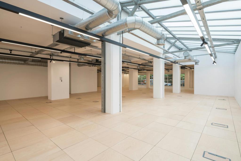 206-212 St John Street - Paramount Building Office Space for Lease or Sale – 6,293 sq ft – London