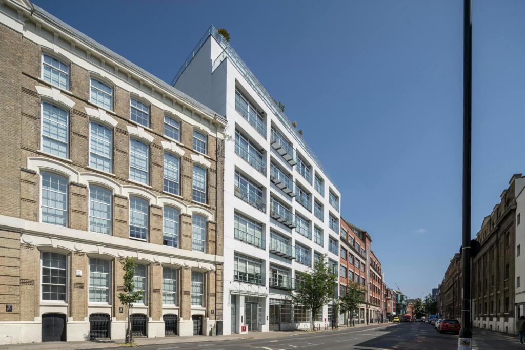 206-212 St John Street - Paramount Building Office Space for Lease or Sale – 6,293 sq ft – London