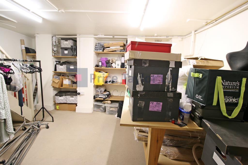 365 St John Street – Retail Shopfront for Lease – 532 sq ft – London EC1V 4LB