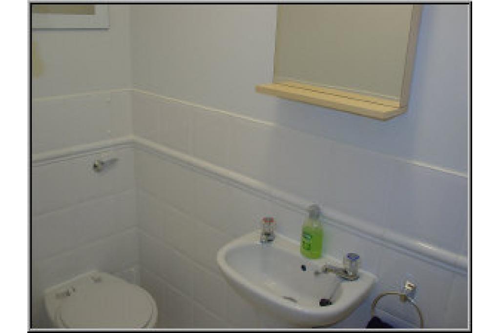 Property for Sale – Fishguard Way, E16 2RX