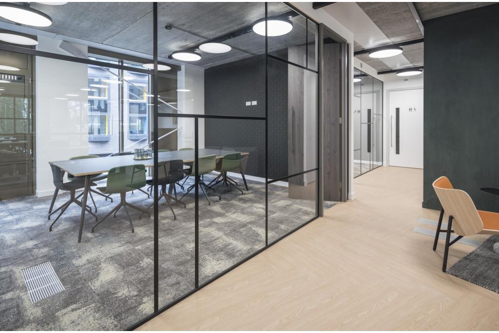 18 Brunswick Pl – Office Space for Lease – 2,002 sq ft – London EC1V 9PE