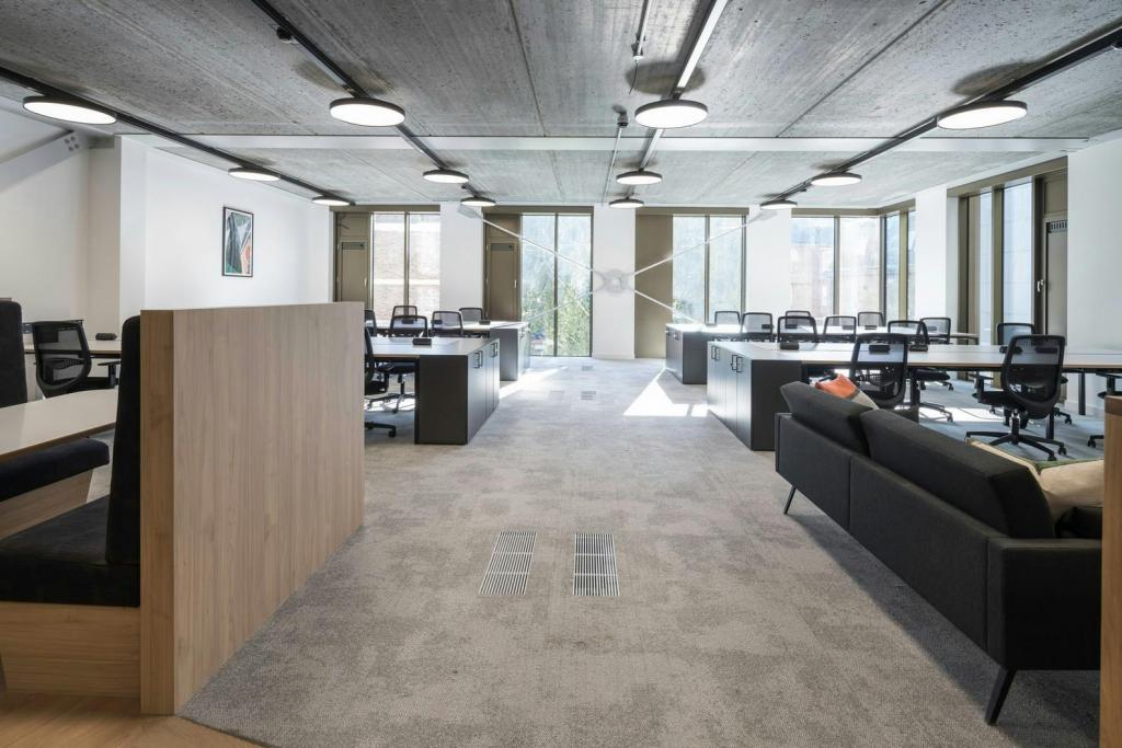 18 Brunswick Pl – Office Space for Lease – 2,002 sq ft – London EC1V 9PE