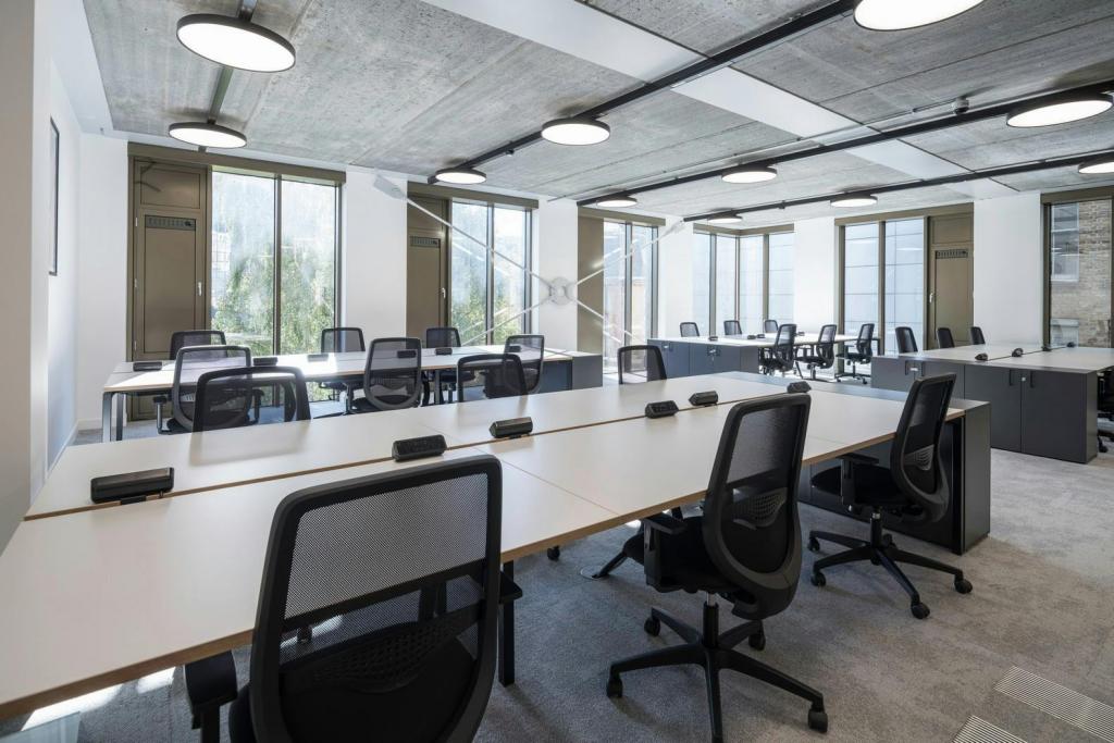 18 Brunswick Pl – Office Space for Lease – 2,002 sq ft – London EC1V 9PE