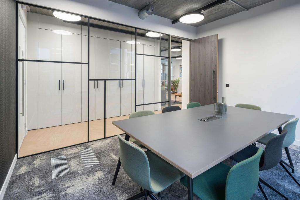 18 Brunswick Pl – Office Space for Lease – 2,002 sq ft – London EC1V 9PE