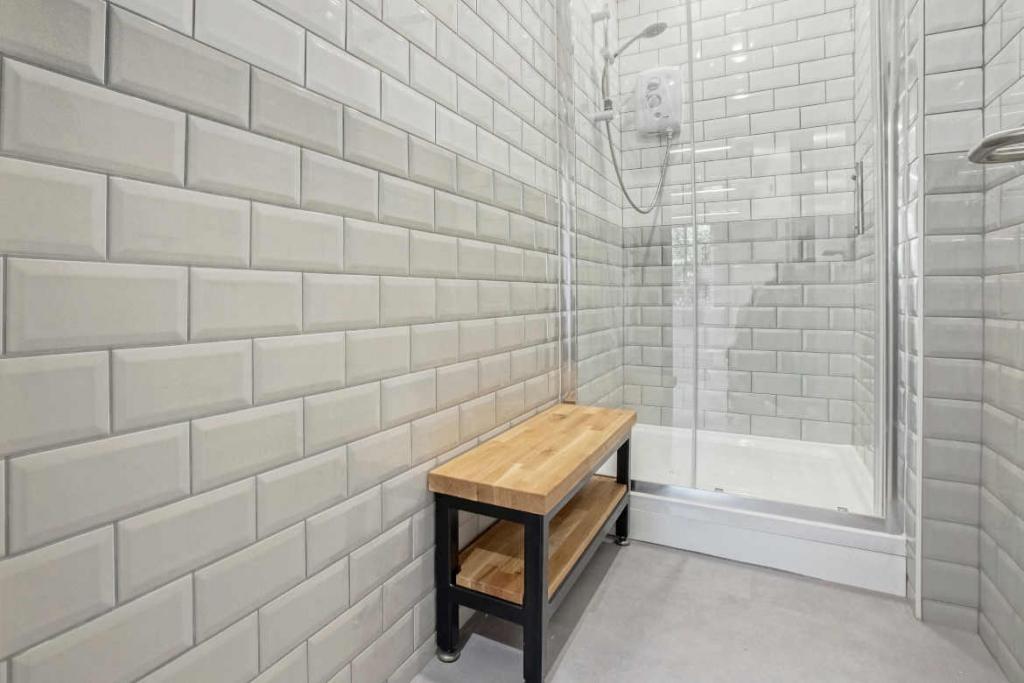 226-236 City Rd – BSG House – Office Space for Lease – 9,340 sq ft – London EC1V