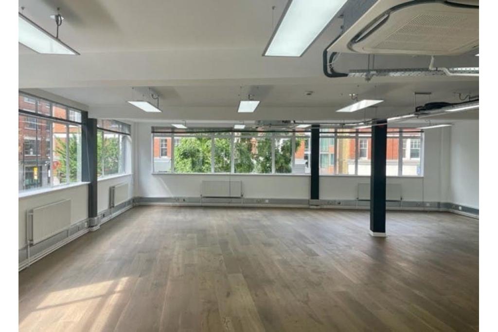 112-114 Goswell Rd – Office Space for Lease – 1,114 sq ft – London EC1V 7DP