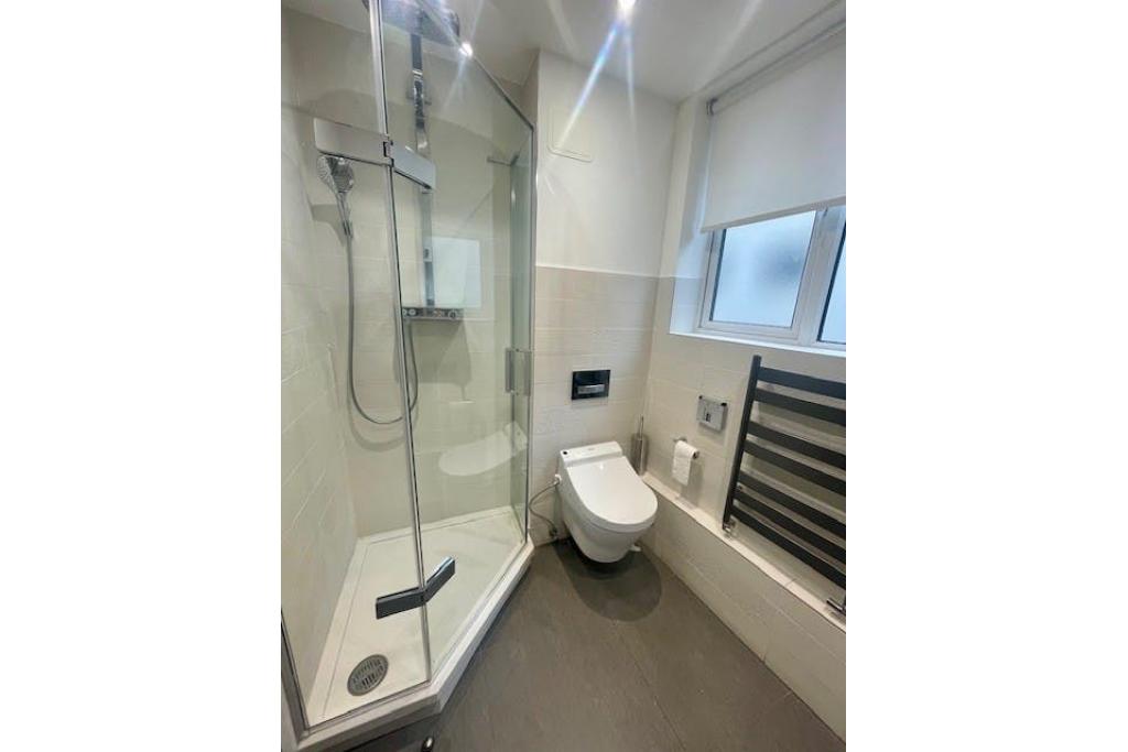 112-114 Goswell Rd – Office Space for Lease – 1,114 sq ft – London EC1V 7DP