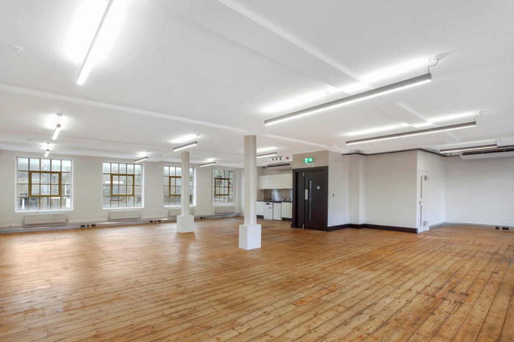 26-27 Great Sutton St – Office Space To Let – 1,565 Sq Ft – City Fringe, London