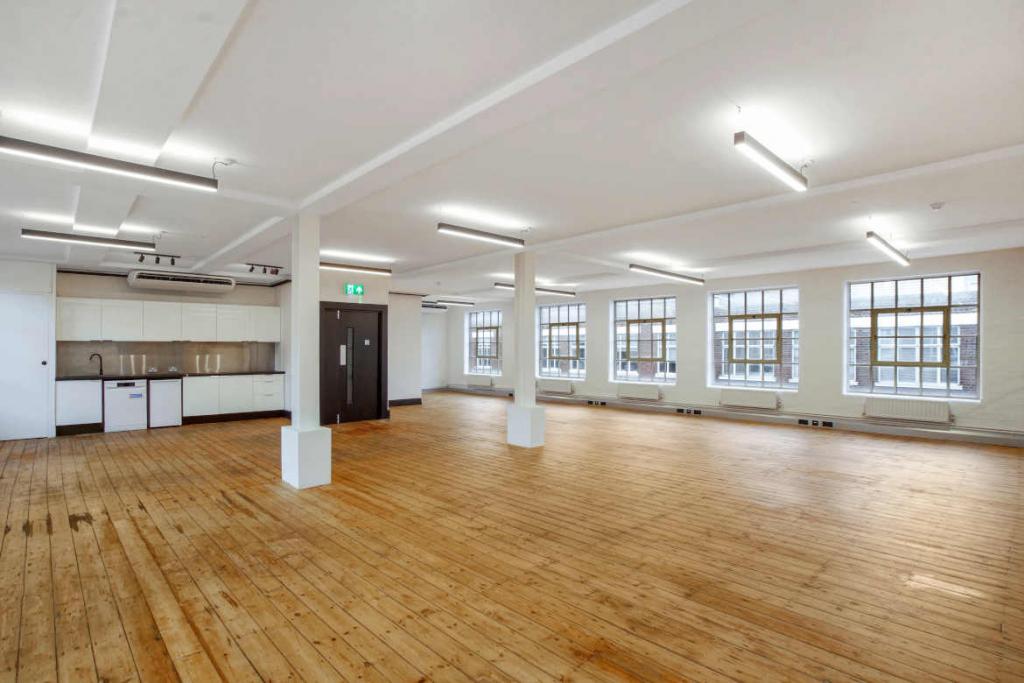 26-27 Great Sutton St – Office Space To Let – 1,565 Sq Ft – City Fringe, London