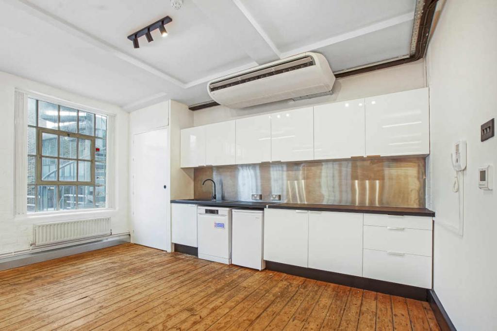 26-27 Great Sutton St – Office Space To Let – 1,565 Sq Ft – City Fringe, London