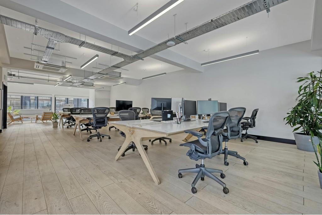 33 Great Sutton St – Office Space To Let – 1,846 Sq Ft – City Fringe, London EC1V