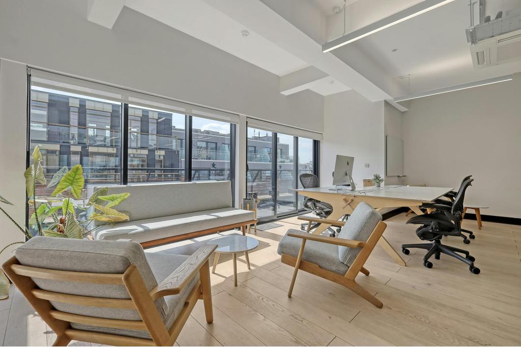 33 Great Sutton St – Office Space To Let – 1,846 Sq Ft – City Fringe, London EC1V