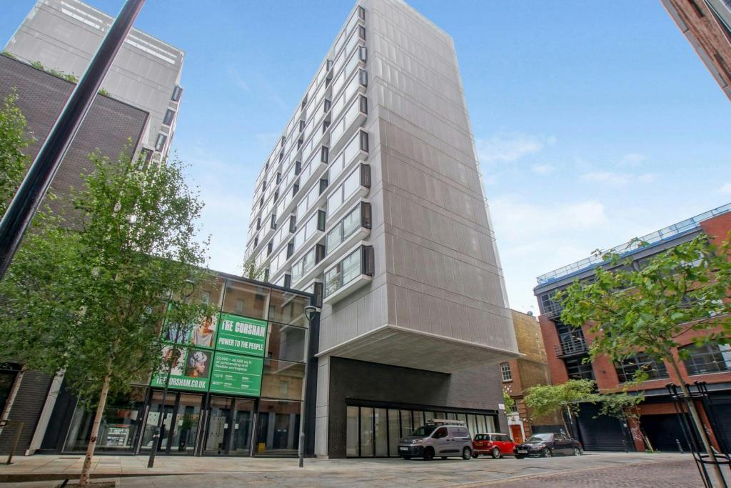 Old St - Scape Shoreditch Offices – 48,585 Sq Ft Office Space – Northern Fringe, London