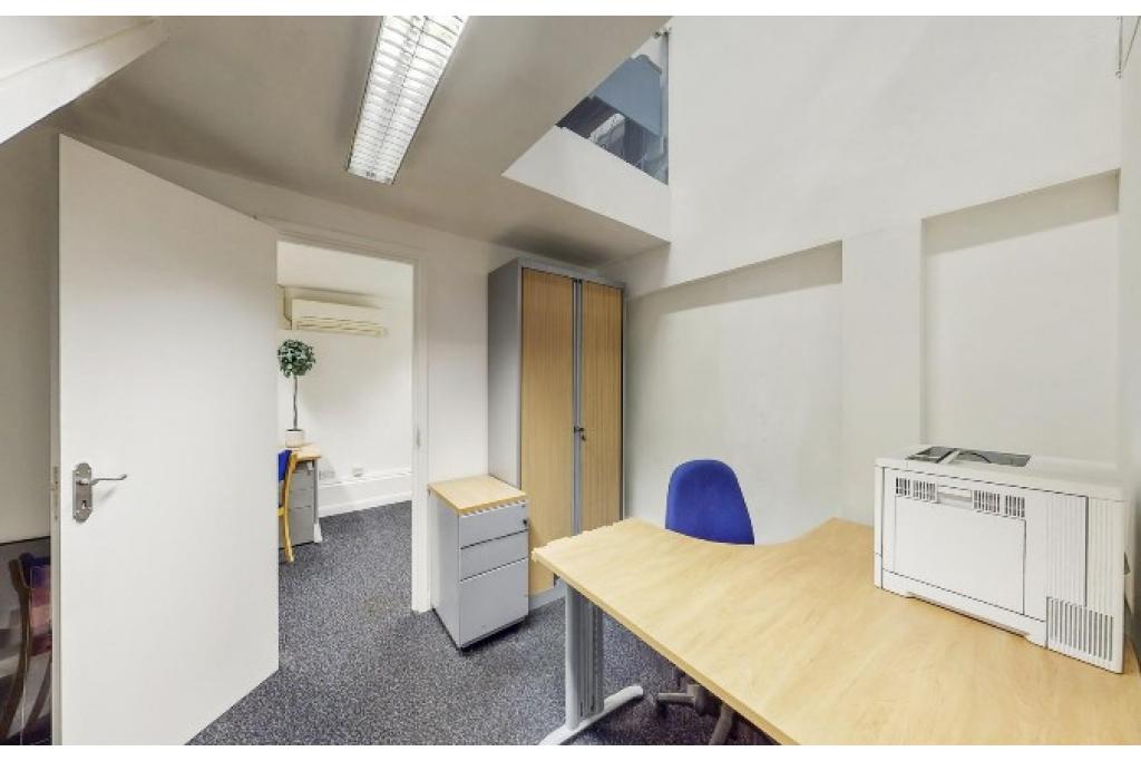 136 Old St – Office Unit – London EC1V