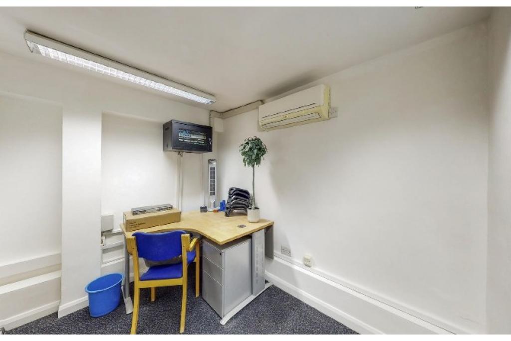 136 Old St – Office Unit – London EC1V