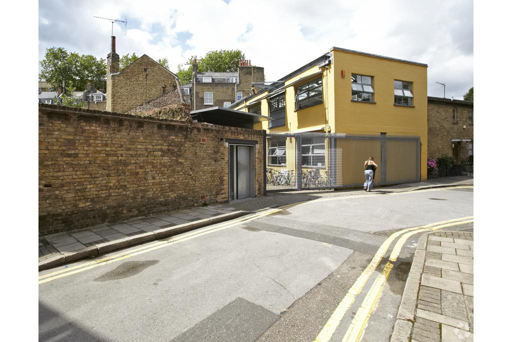 1-3 Rawstorne Pl – Office – City Fringe – London EC1V