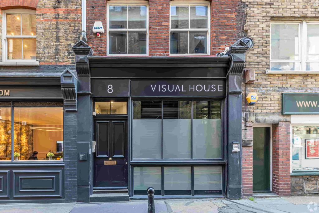 8 Albemarle Way – Office Space – Clerkenwell Submarket – London EC1V
