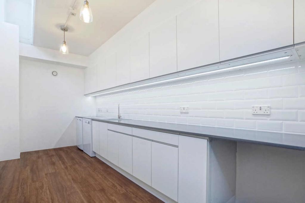 77 Bastwick St – Office Space – City Fringe Submarket – London EC1V