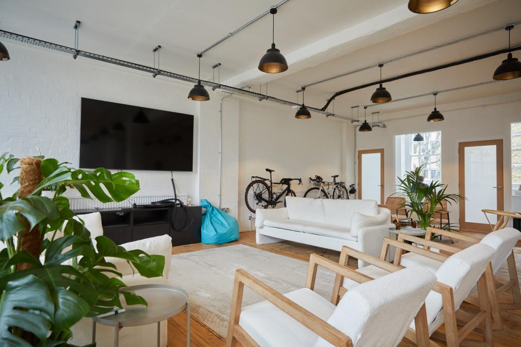 19-23 Ironmonger Row – Overseas House – Office Space – 13,035 sq ft – London EC1V