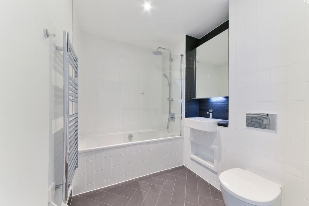 £1,000,000 Asking Price – Modern Townhouse – 3 Bedroom Property for Sale