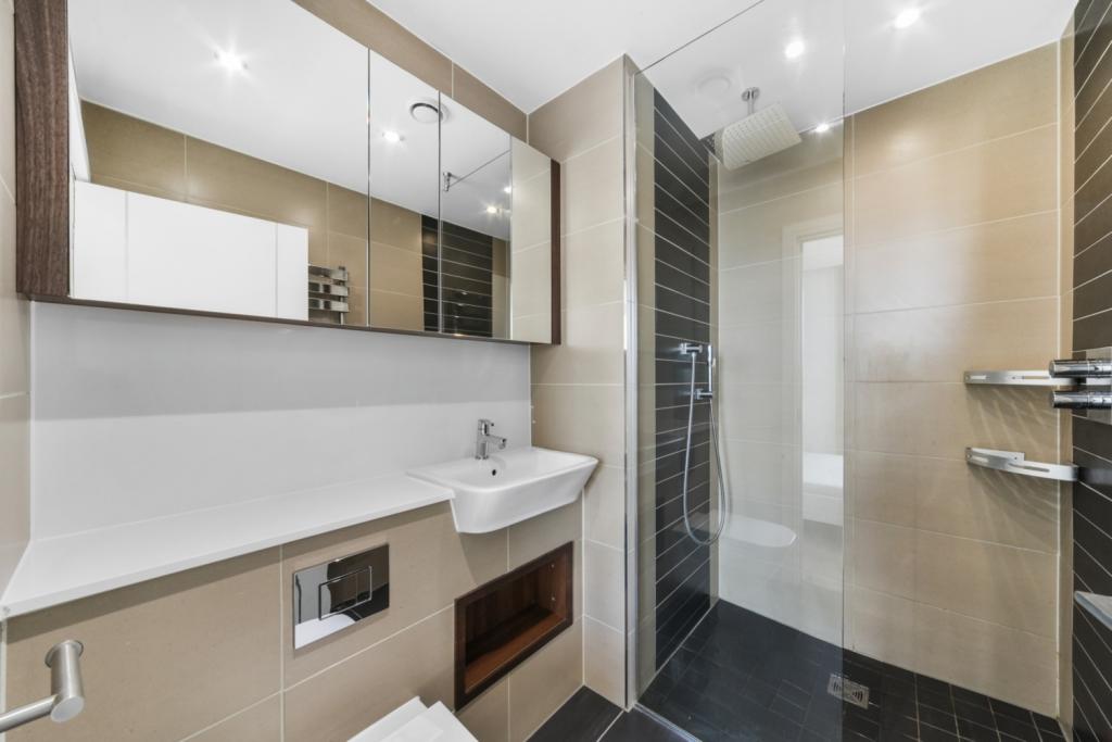 £775,000 Asking Price – Altitude Point – 2 Bedroom Apartment for Sale