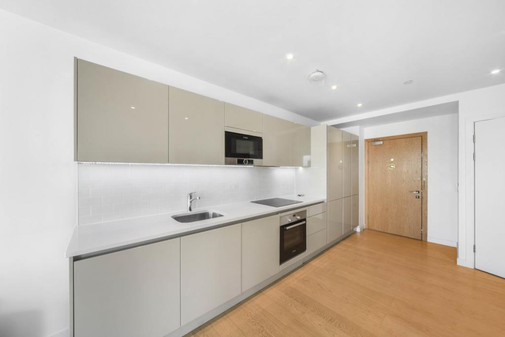 £500,000 Guide Price – Sayer Street – 1 Bedroom Apartment for Sale – Elephant & Castle
