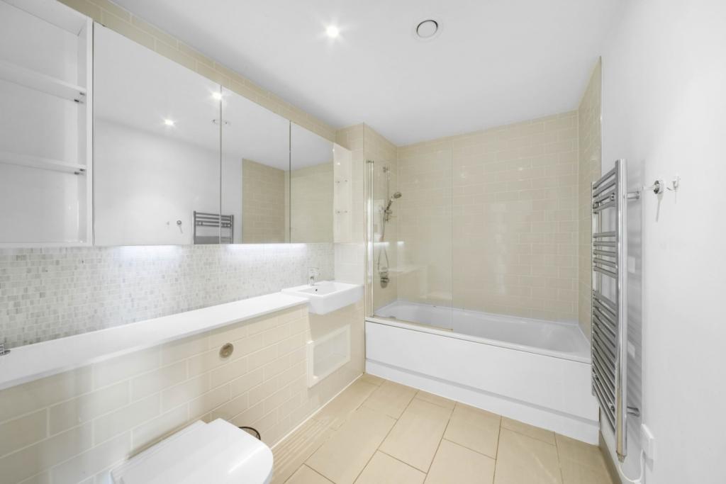 £500,000 Guide Price – Sayer Street – 1 Bedroom Apartment for Sale – Elephant & Castle