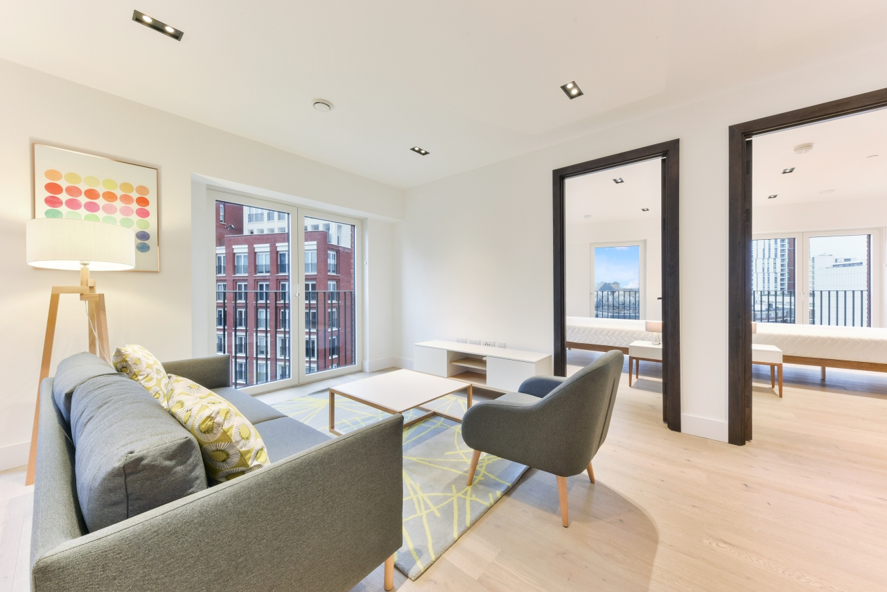 £850,000 Guide Price – Keybridge House – 2 Bedroom Apartment for Sale – Vauxhall