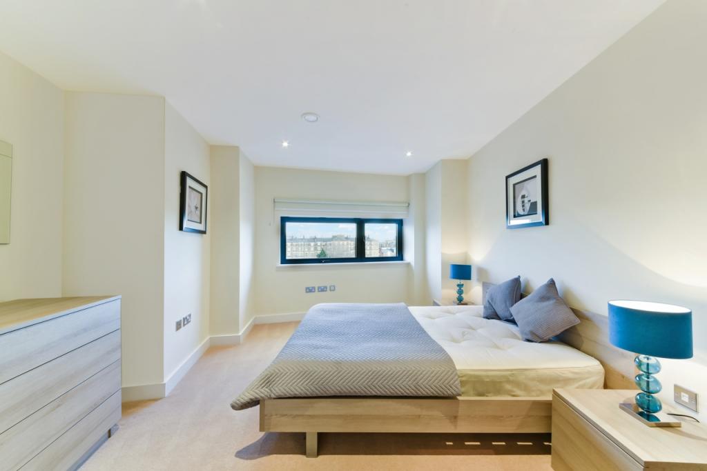 £670,000 Guide Price – Arc House – 2 Bedroom Apartment for Sale – Tower Bridge, London
